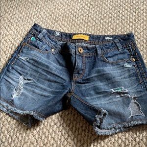 MEK Jean shorts